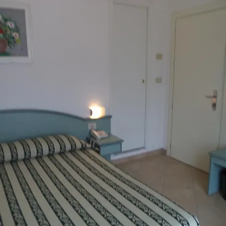 Miramare دْيانو مارينا