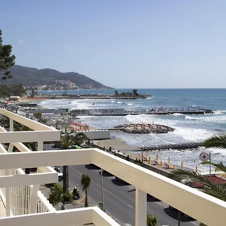 Szálloda Miramare Diano Marina